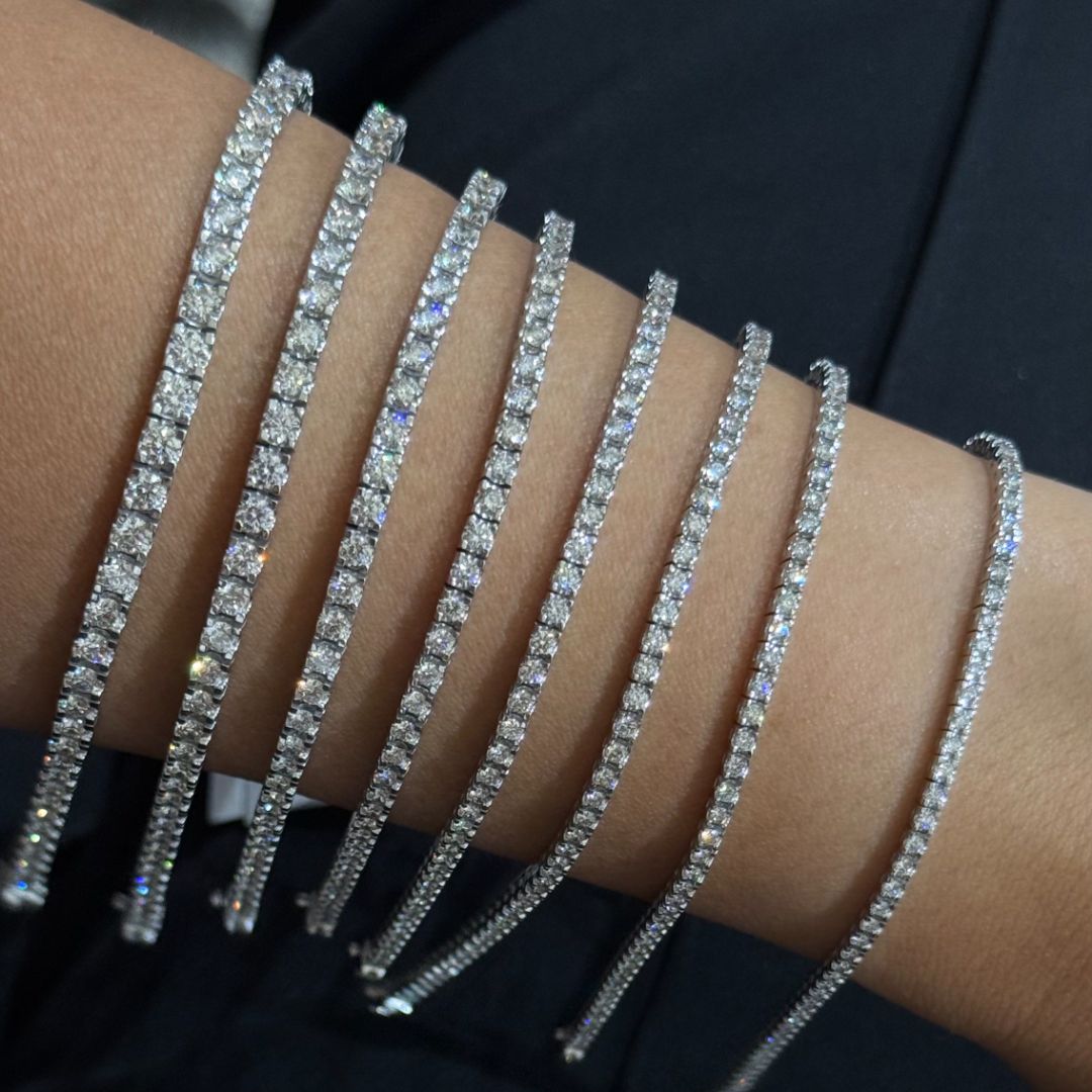 Серебряные браслеты с кристаллами