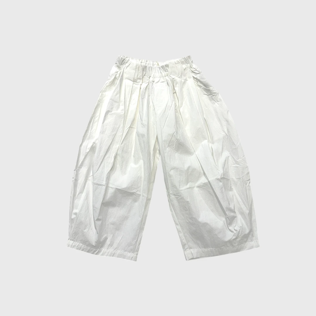 Белые широкие брюки