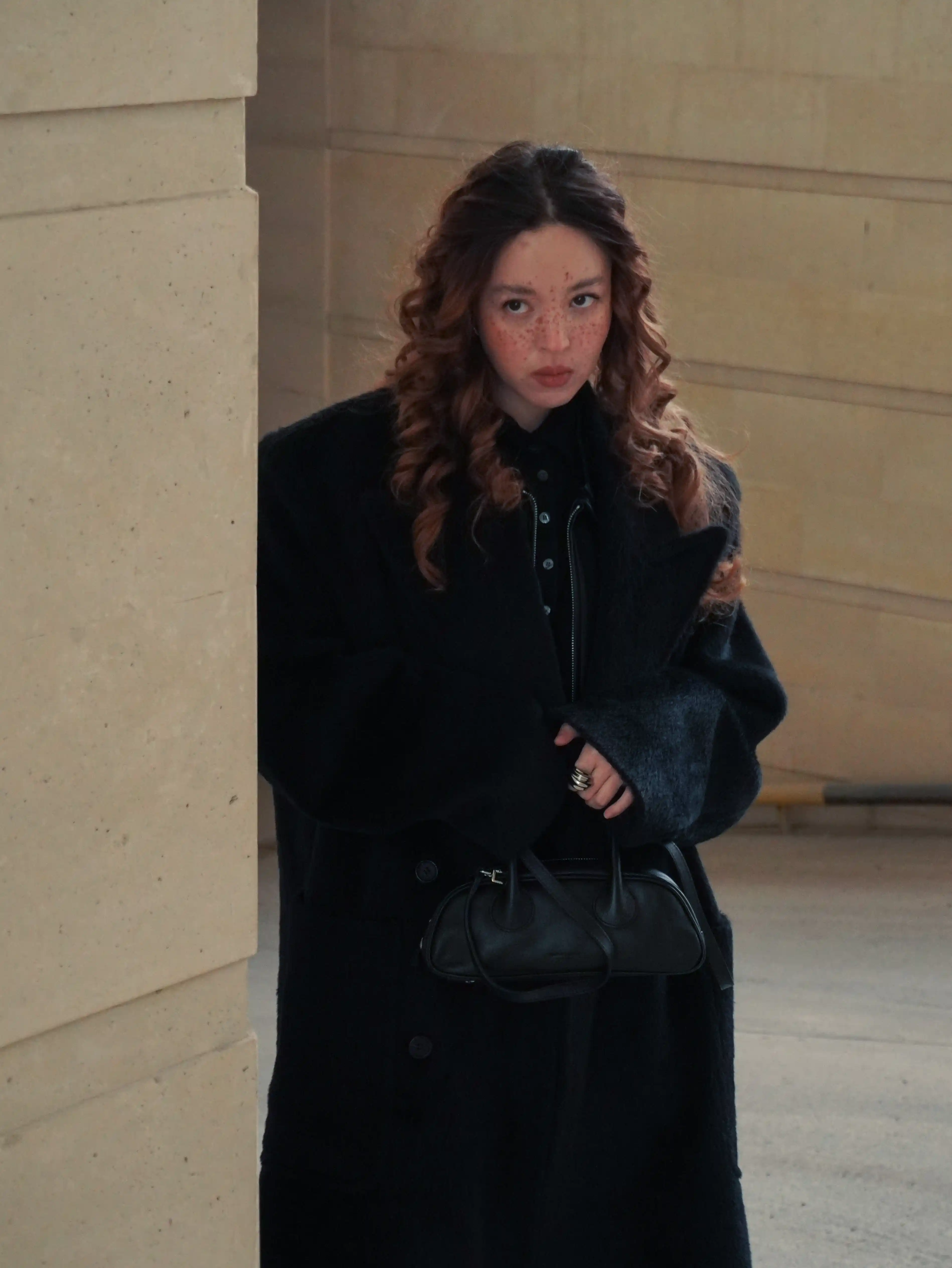 Черное пальто (альпака)