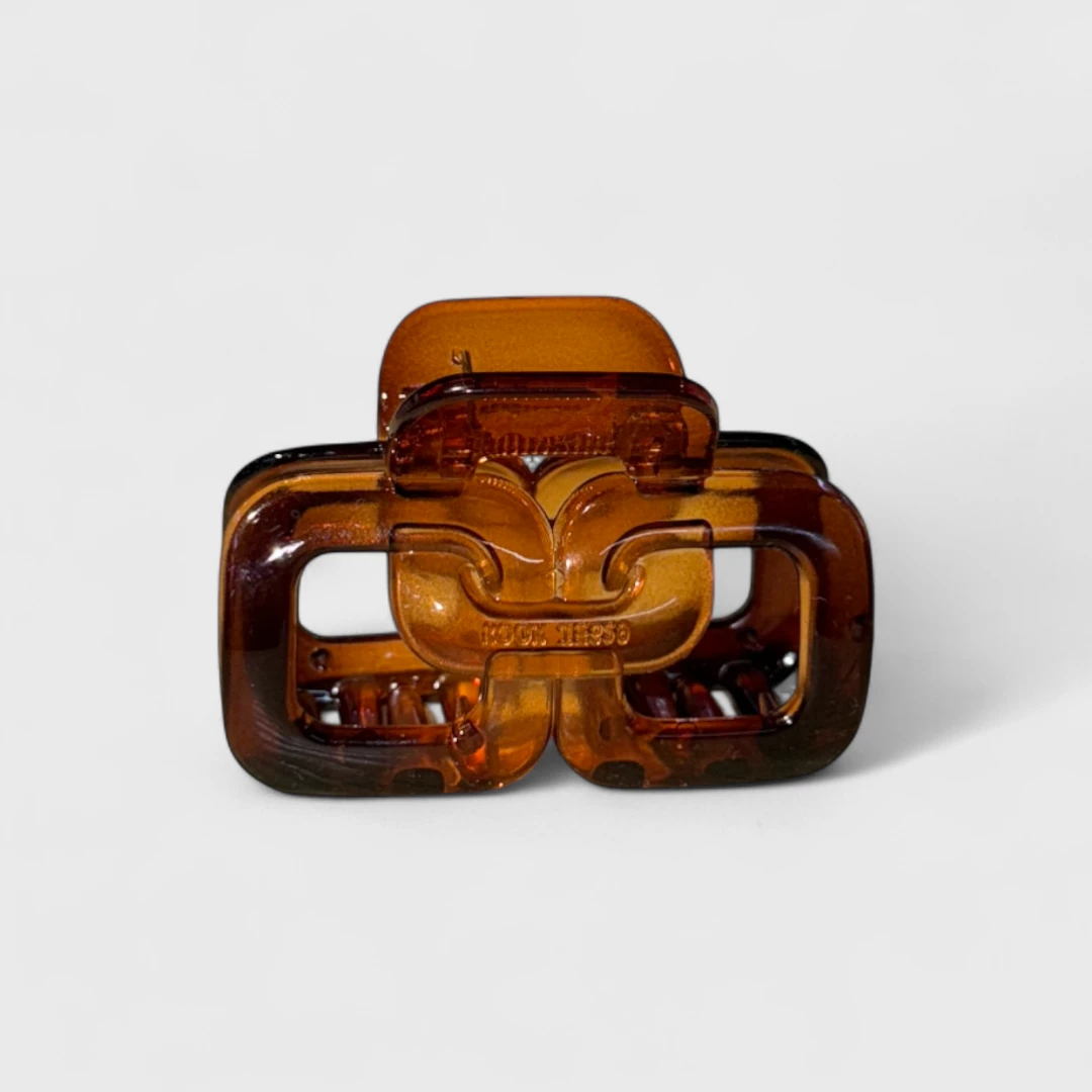 Коричневая заколка для волос