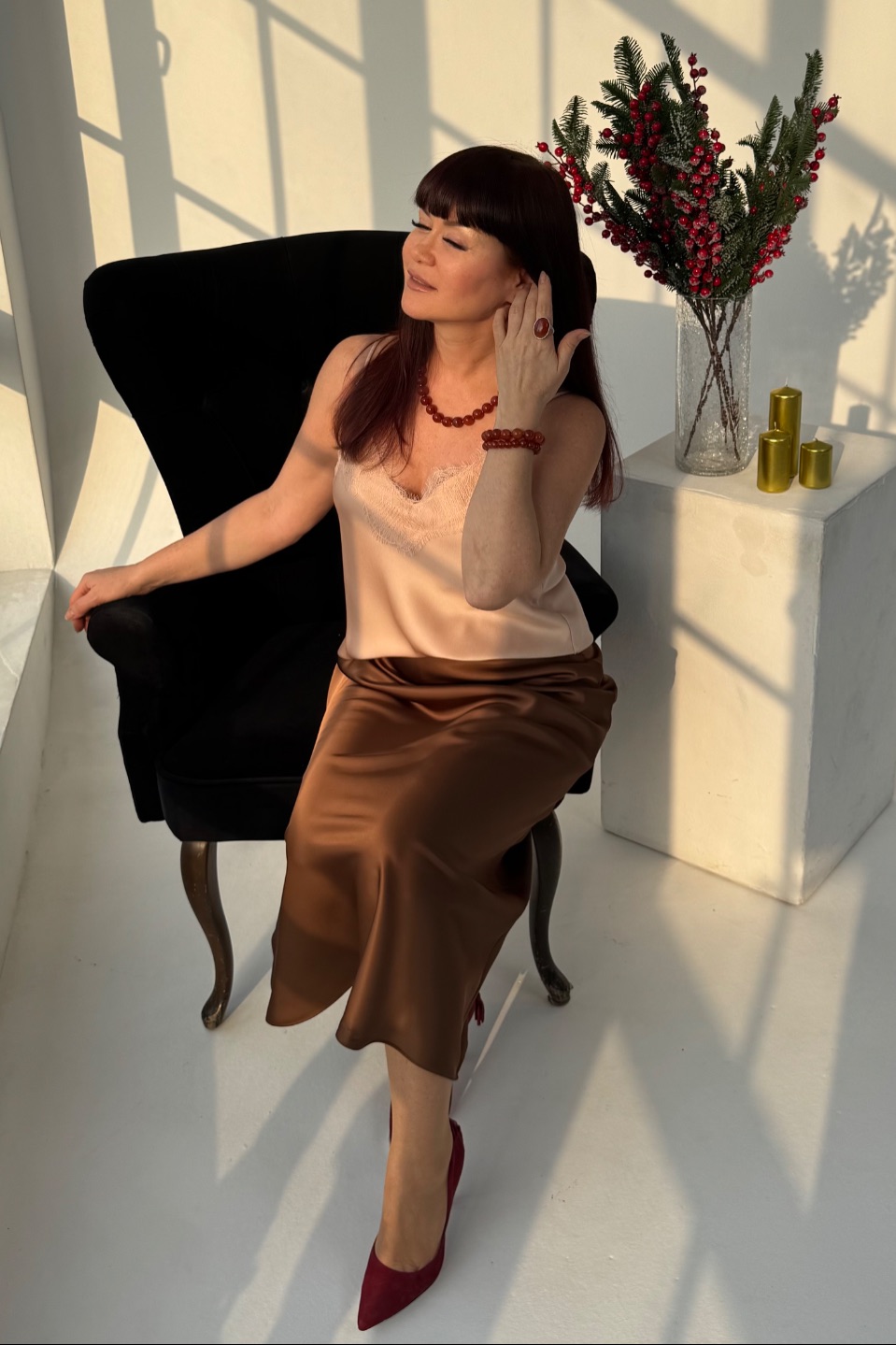 Комплект украшений из натурального камня сердолик 