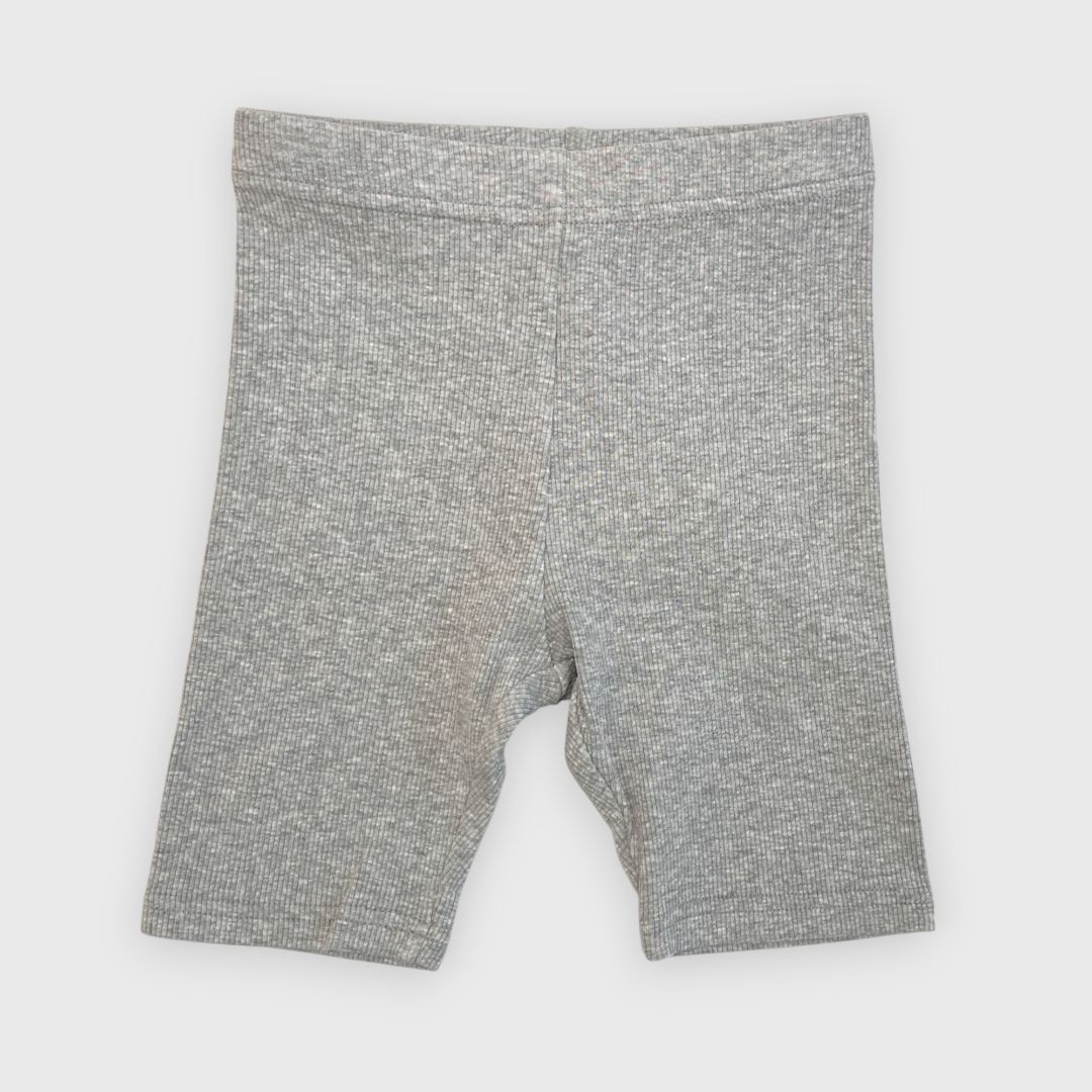 Серые шорты велосипедки