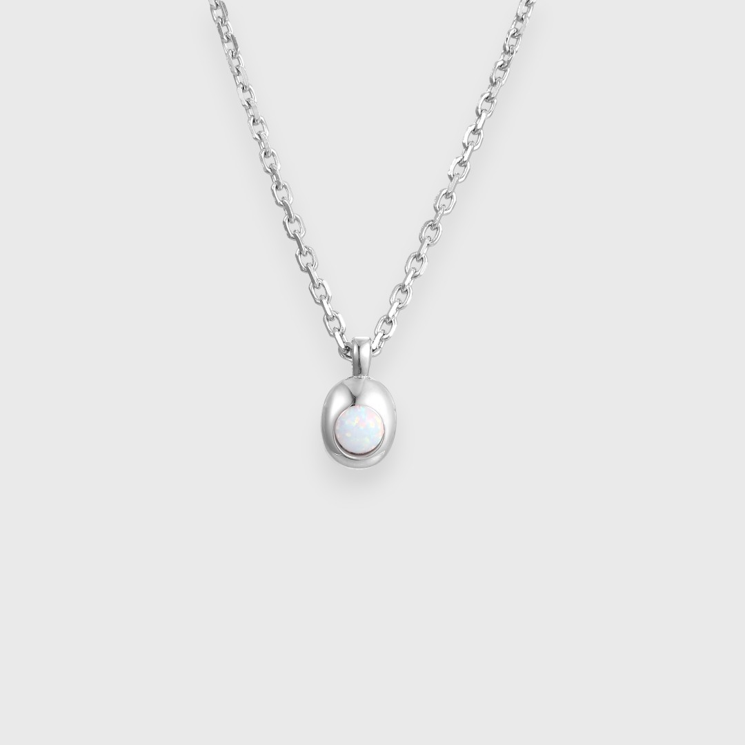 Серебряное ожерелье с опалом