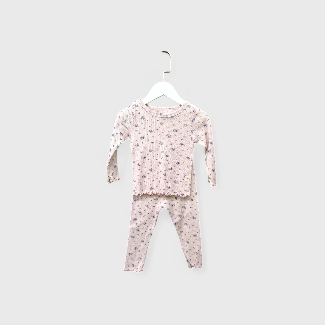 Розовый комплект пижамы с цветочным принтом