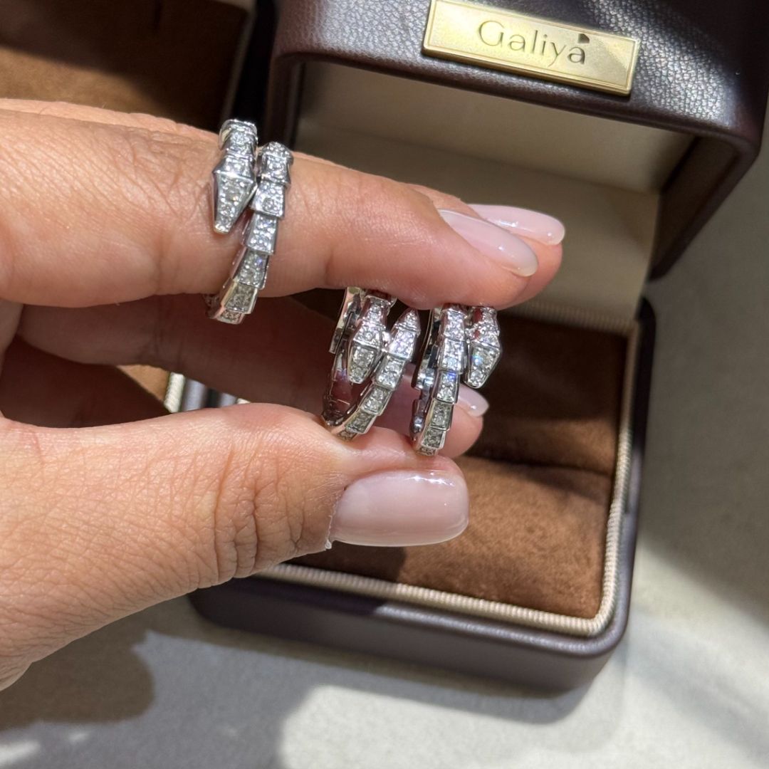 Золотые кольца и серьги