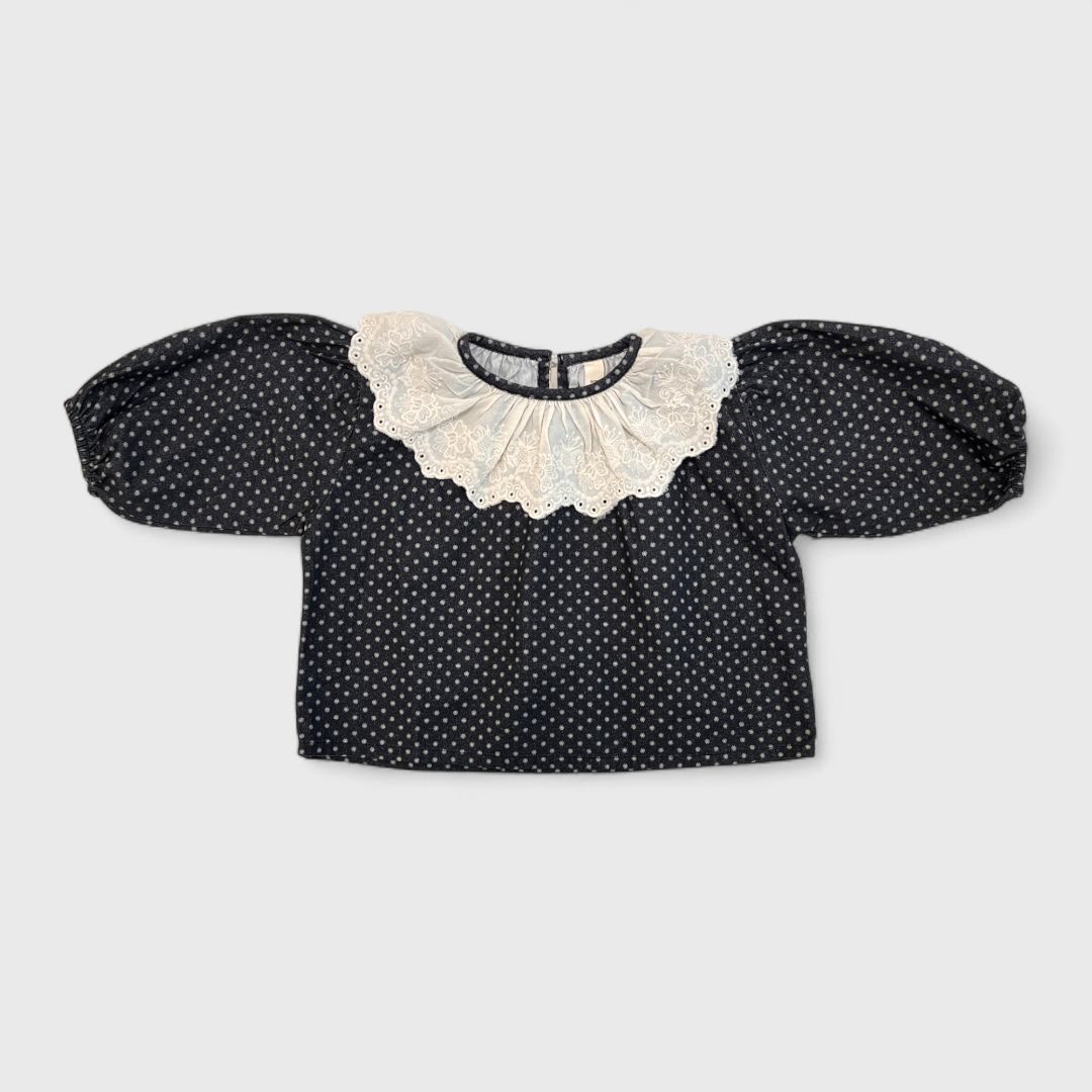 Синяя блузка крестики