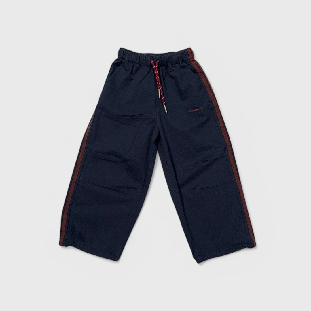 Темно-синие спортивные штаны