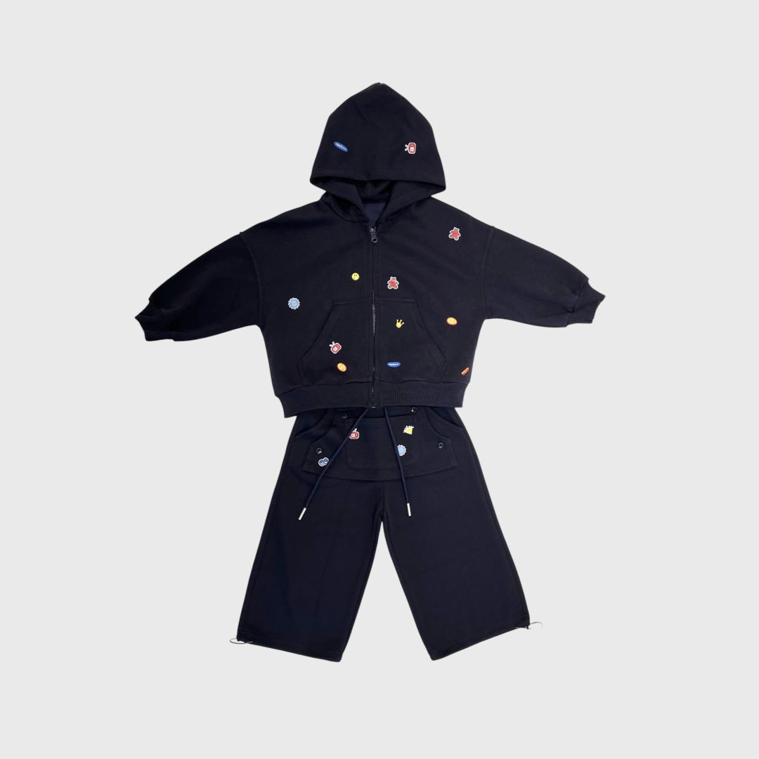 Черный комплект с наклеками