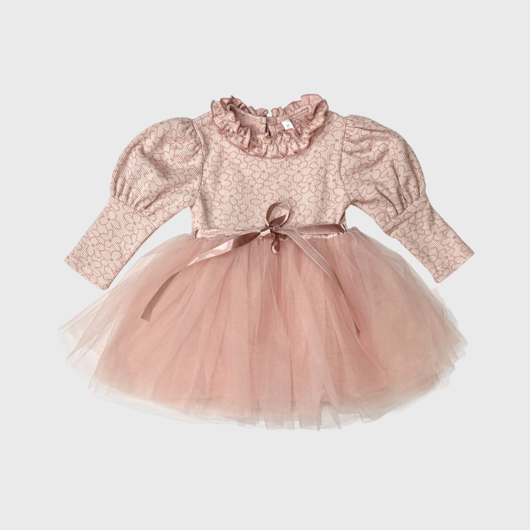 Розовое платье из фатина