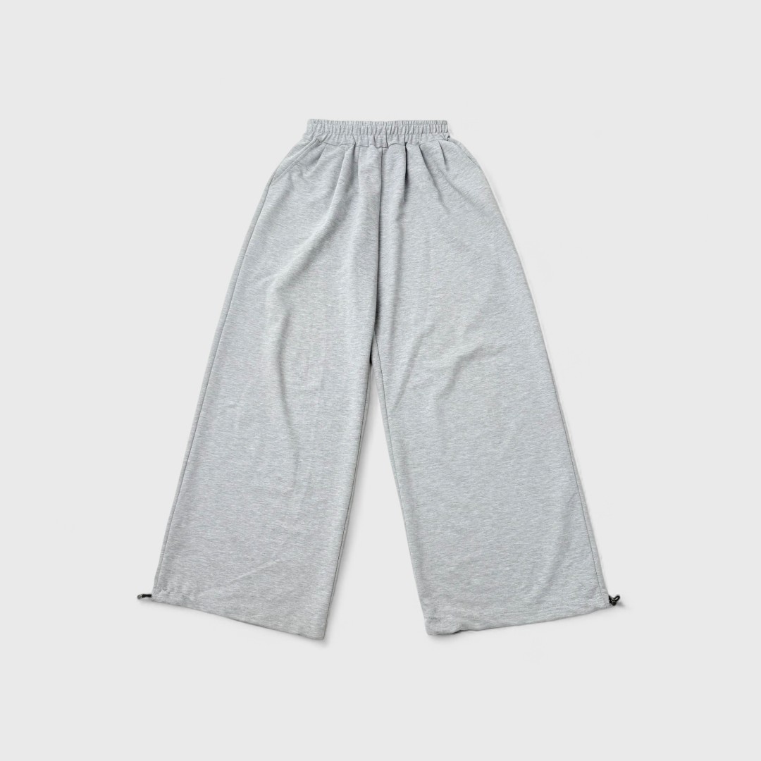 Серые спортивные штаны