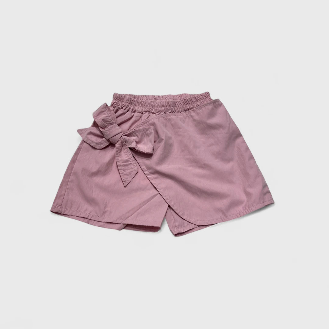 Розовые шорты с бантом
