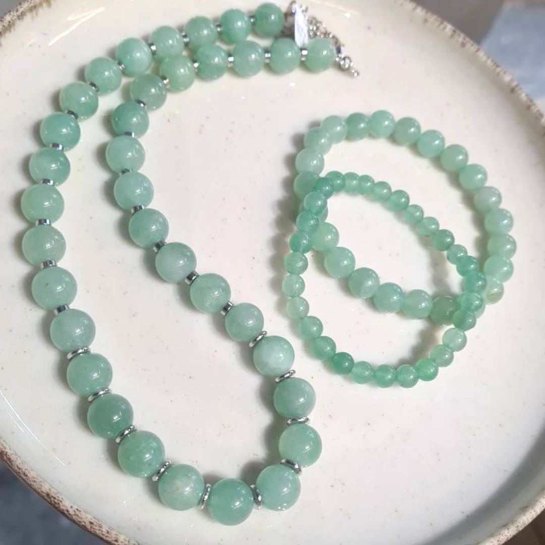 Украшения из натурального нефрита