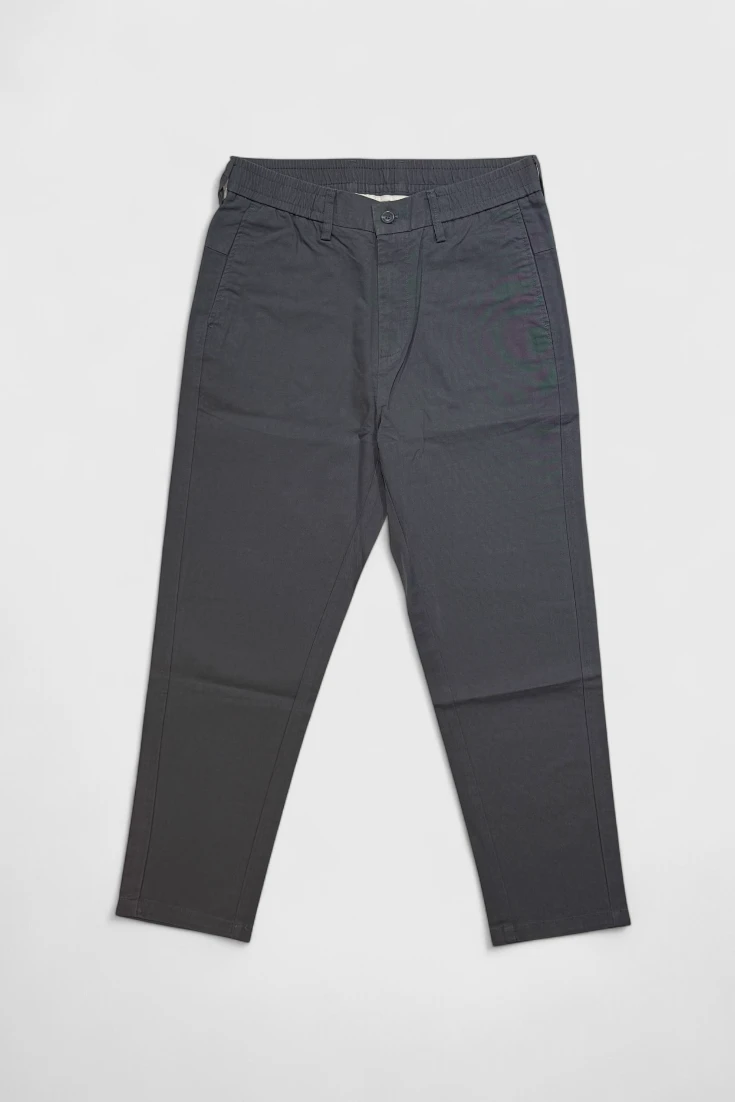 Серые брюки