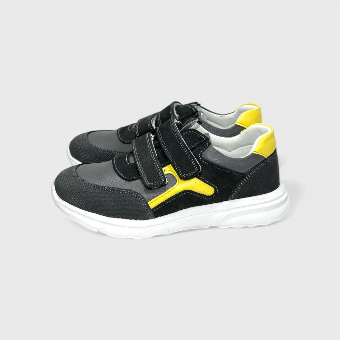 Черно-желтые кожаные ортопедические кроссовки