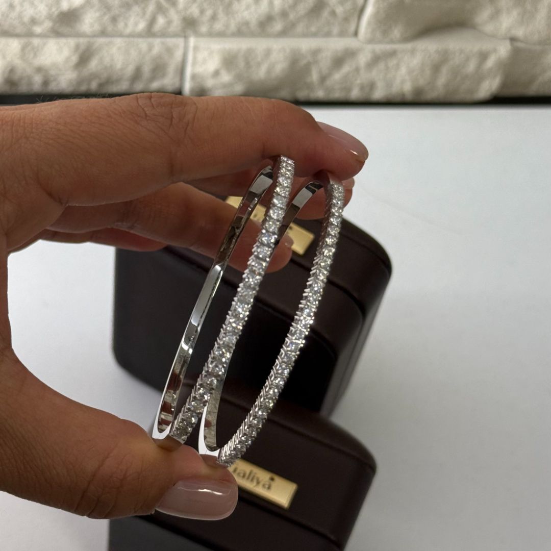 Золотой браслеты с бриллиантами