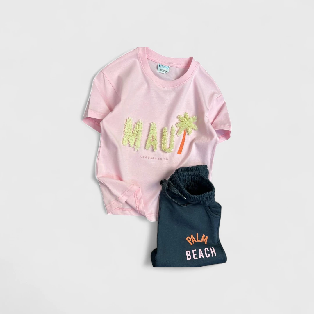 Розовая футболка и шорты Maui