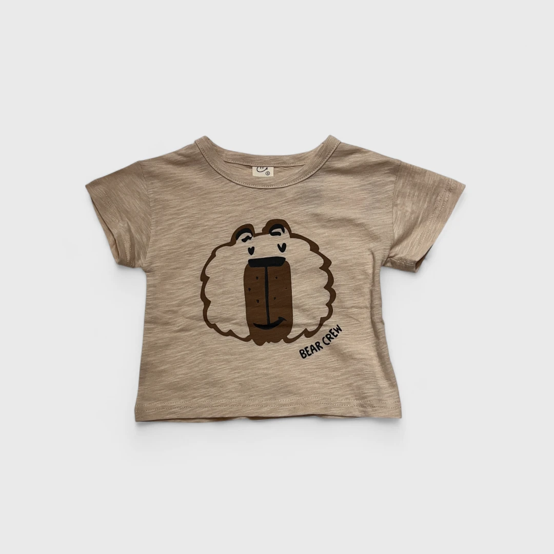 Бежевая футболка с принтом медведя