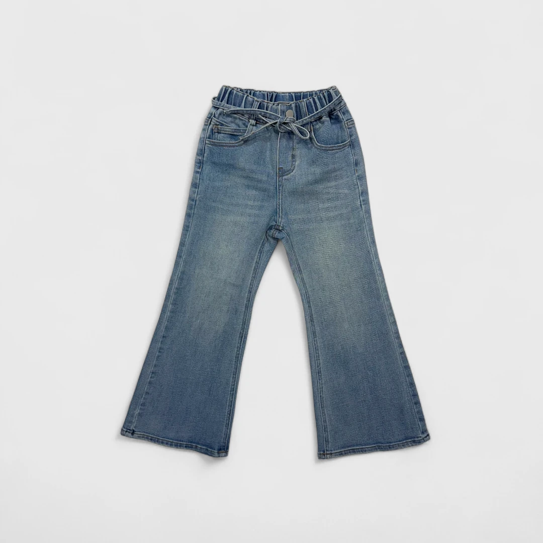 Джинсы голубые с поясом