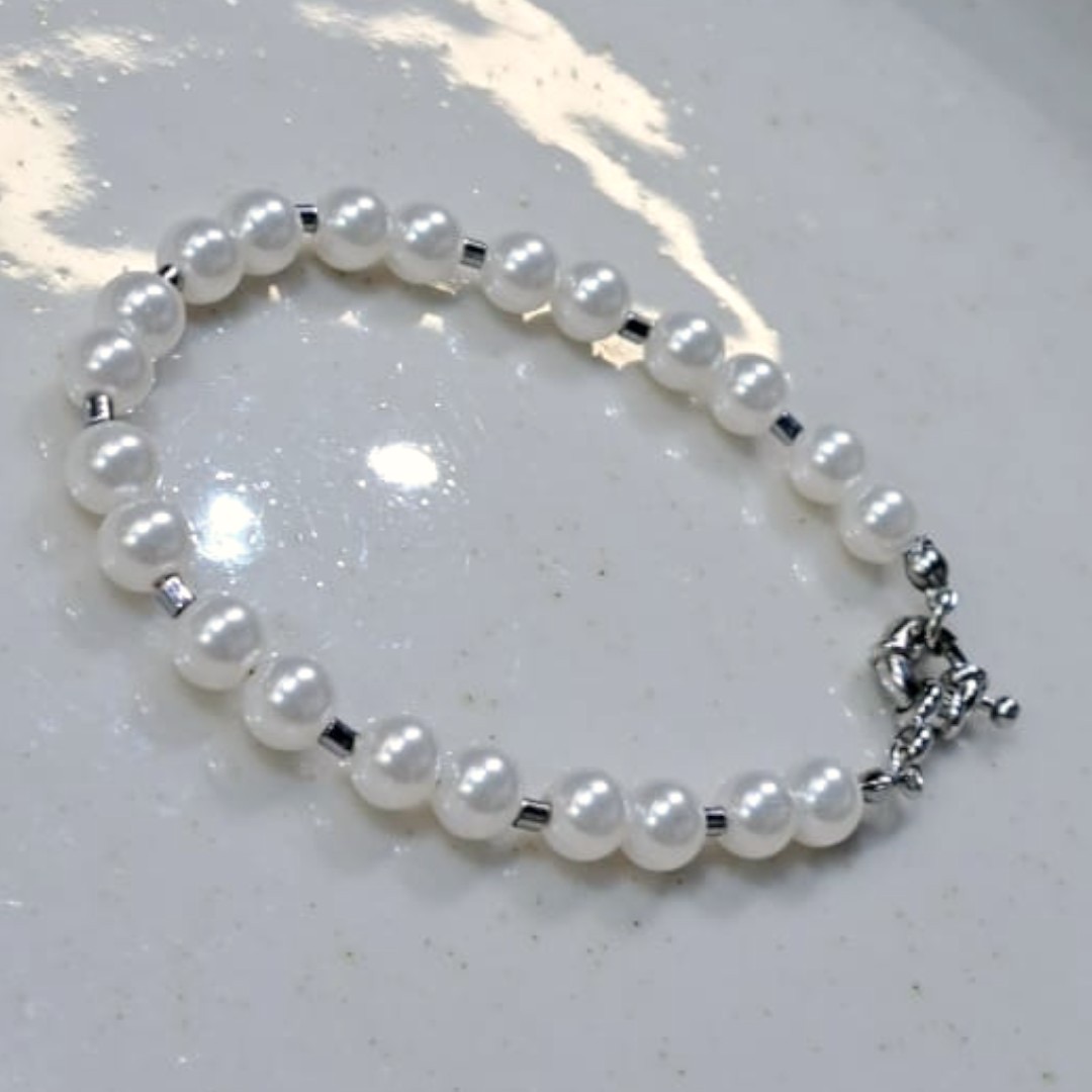 Белый жемчужный браслет Майорка