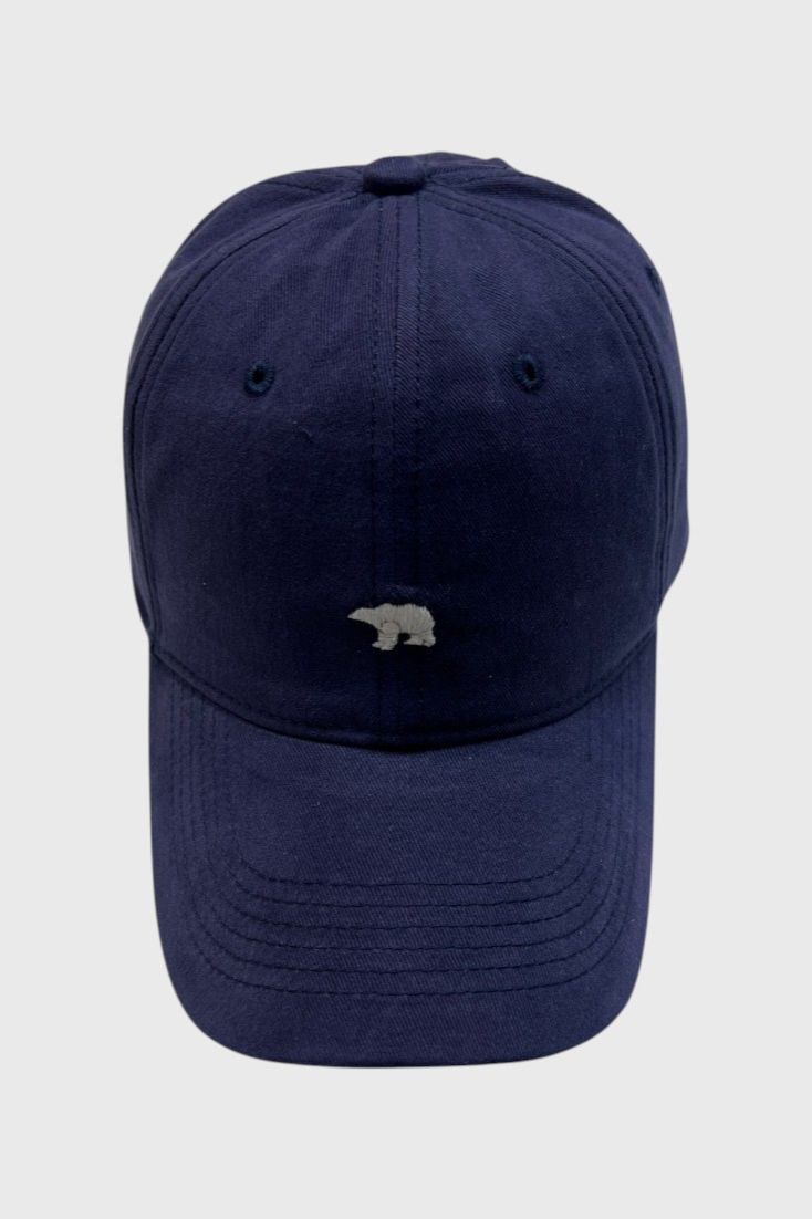 Темно-синяя кепка с вышивкой