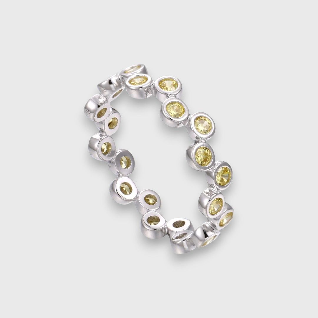 Серебряное кольцо с желтыми циркониями