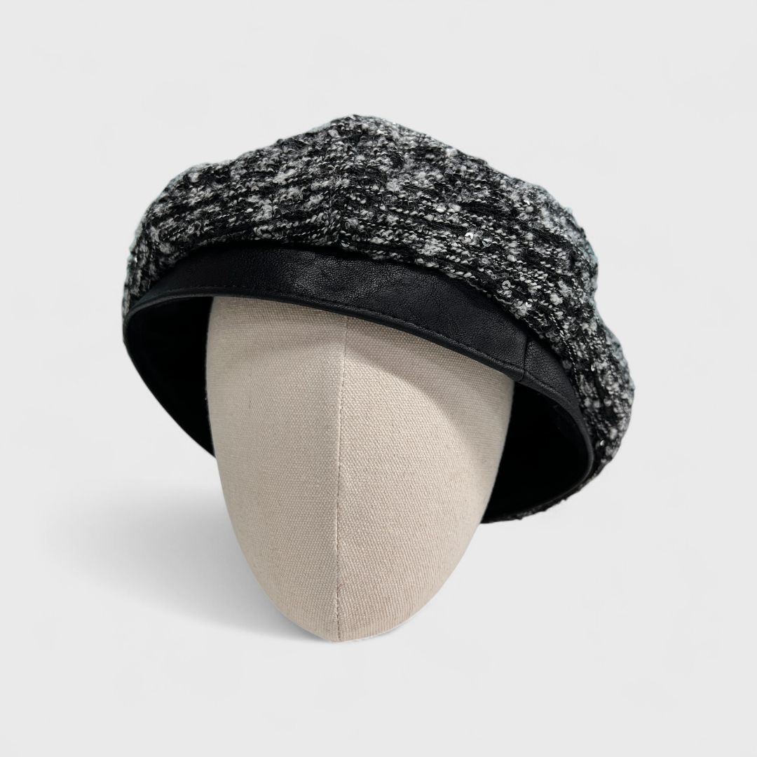 Твидовая беретка с кожаным краем
