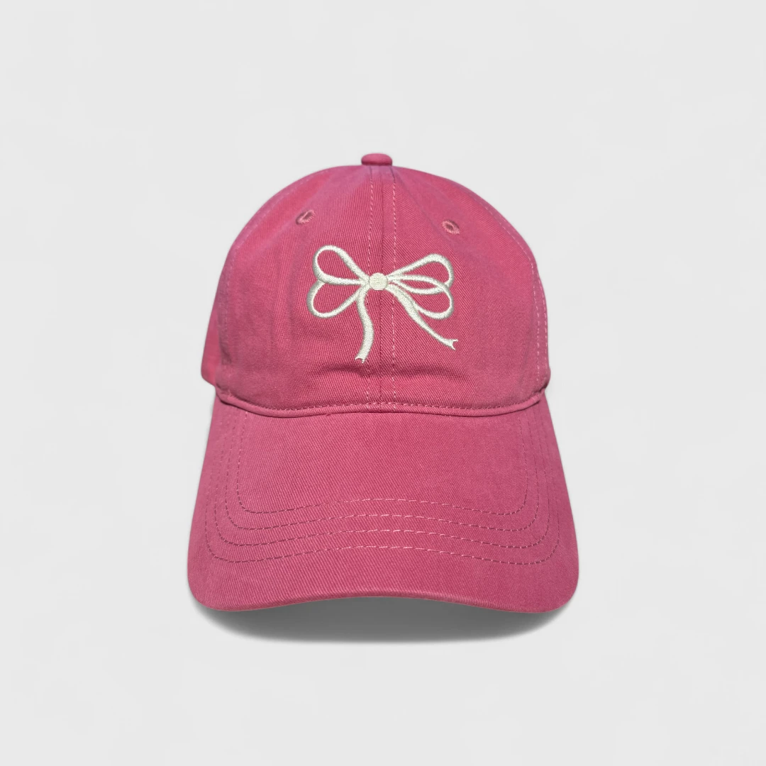 Розовая кепка с бантом